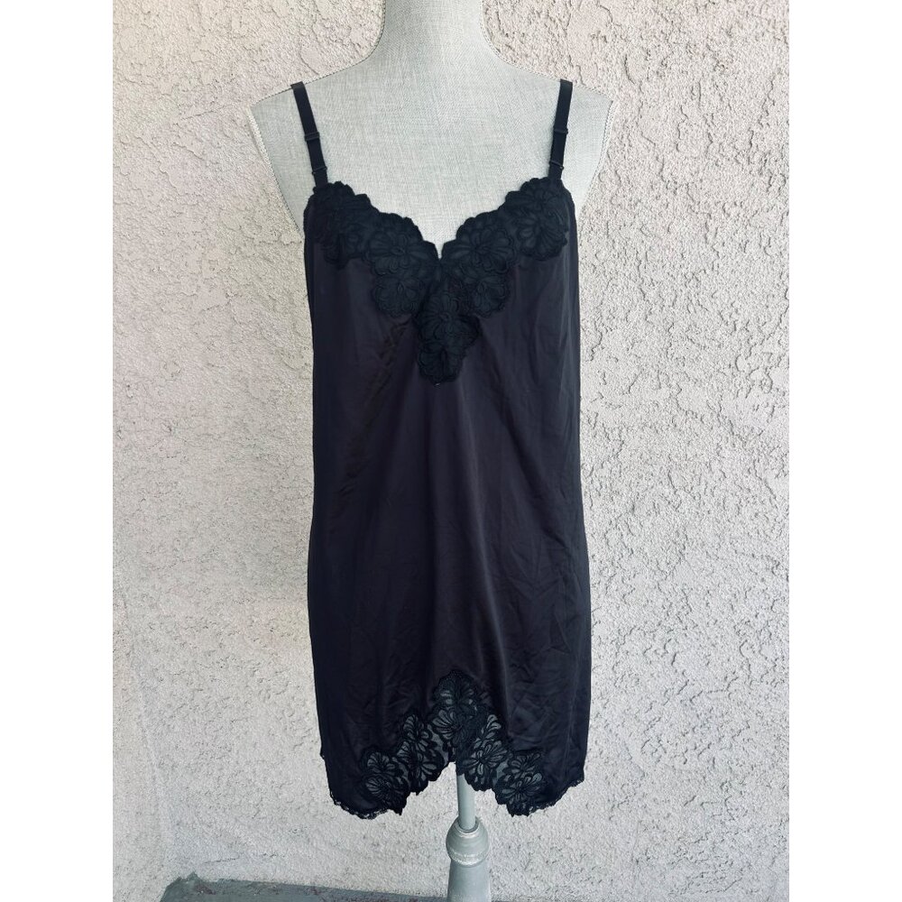 Vintage Shadowline Black Nylon Full 18" Slip Nightgown Cottagecore Dress Size 36